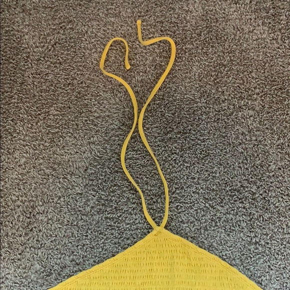 hollister tie top in yellow - Picture 3 of 4